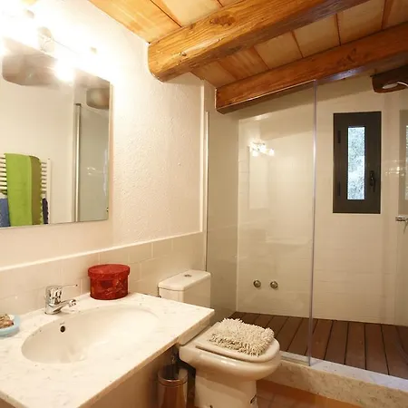 Apartament Can Roura Apartment *